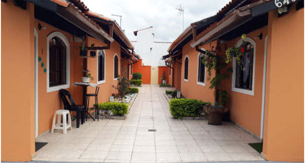 ALUGO CASA EM CARAGUATATUBA